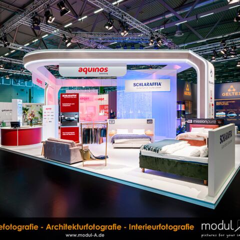 Messefotograf & Architekturfotograf zur Messe imm cologne in Köln